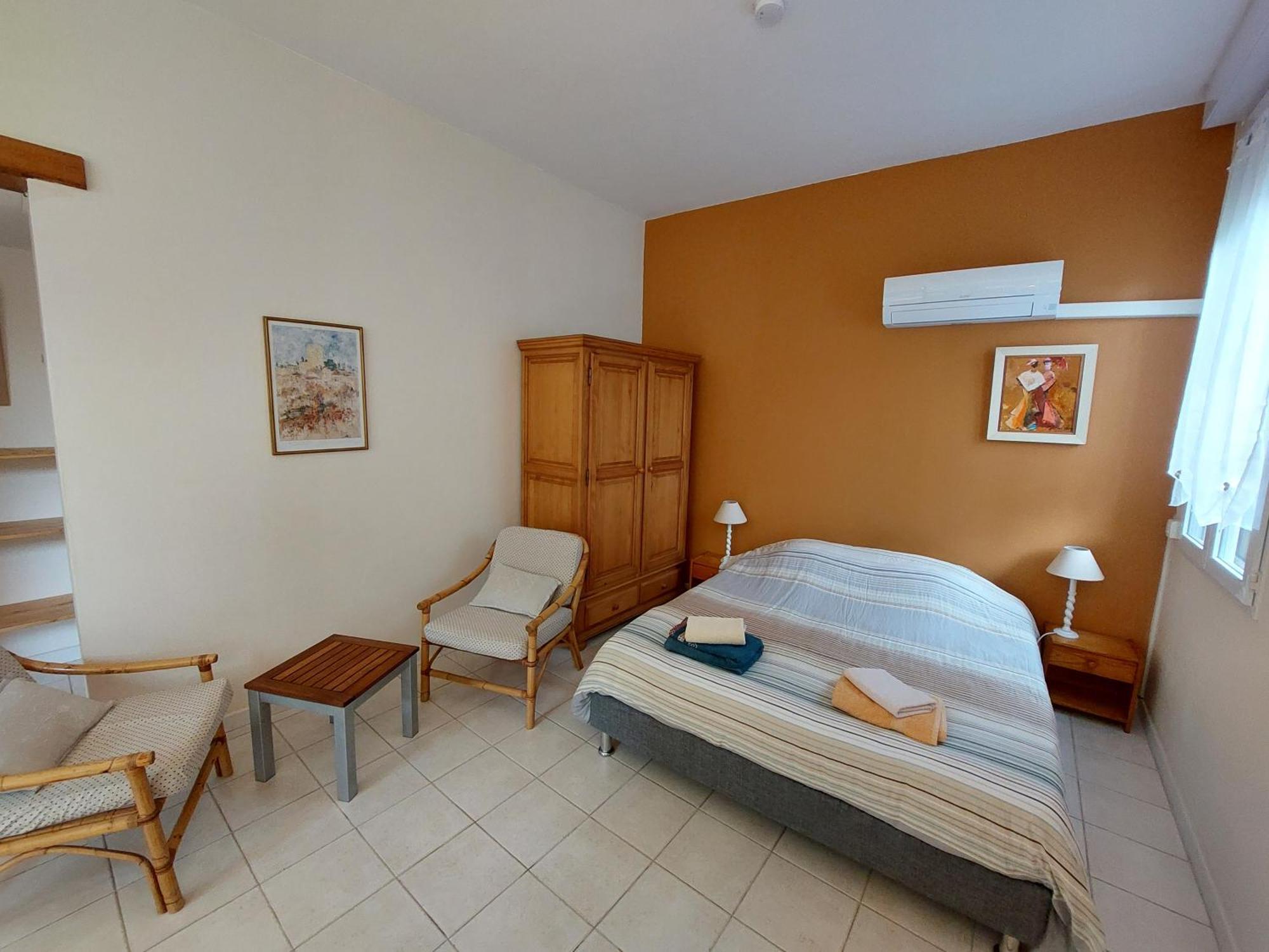 Mas Fontclaire - Sommieres Apartment Екстериор снимка